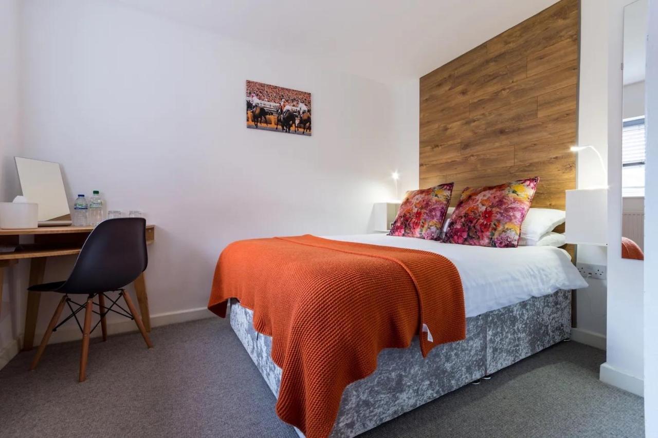 Beautiful Coach House Villa Gloucester Exteriör bild